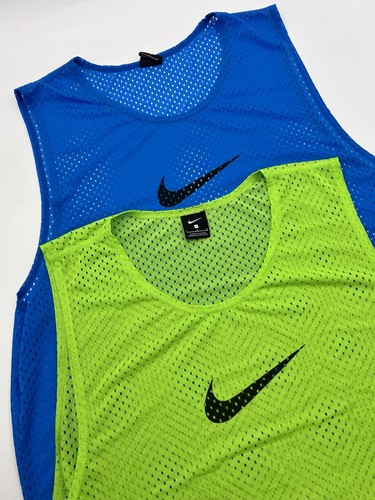 Nike Trainingsweste Large Dri-Fit BIB blau & grün 2 insgesamt 910936 lesen - Bild 1 von 12