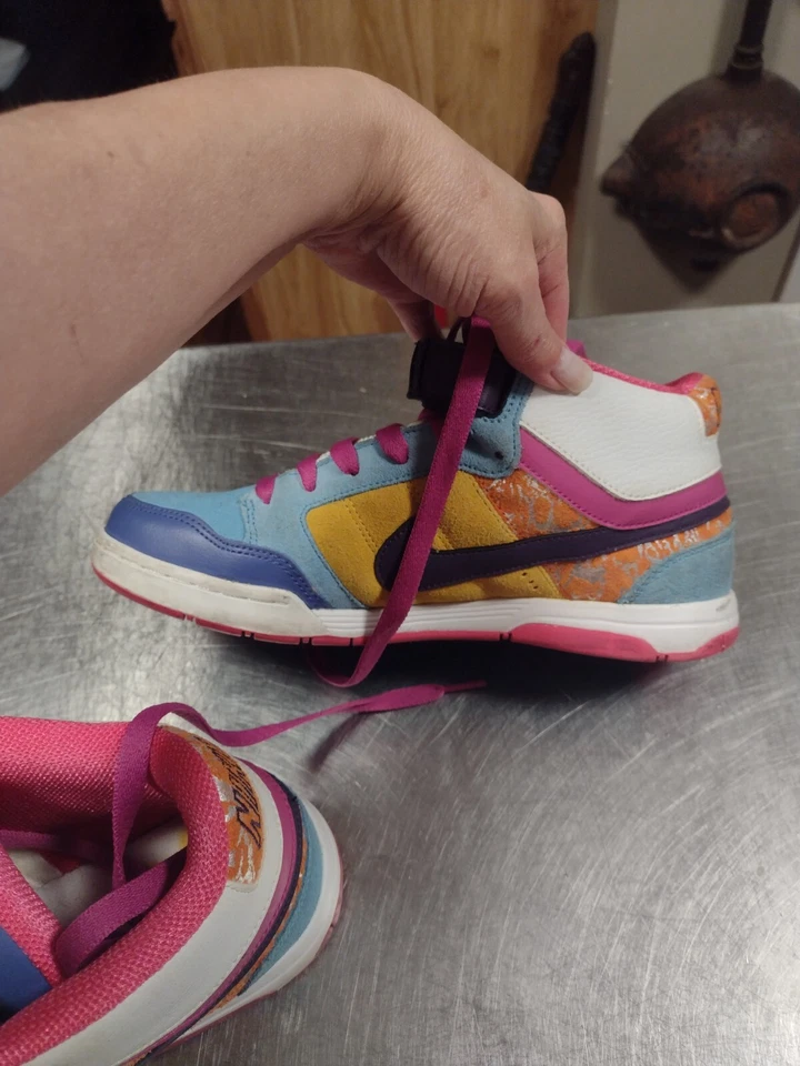 Zapatillas Nike 6.0 Air Mogan Mid 2 para mujer talla 8.5 318886-451 Foto 4 de 4