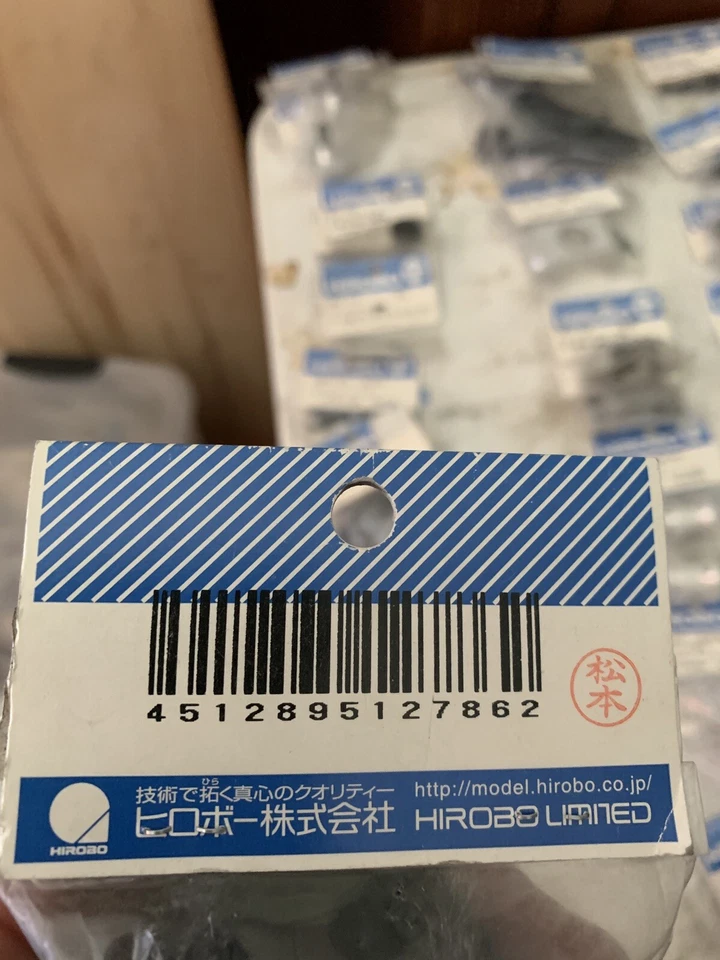 HIROBO 0412-103 SCEADU FZ-3 ROTOR HEAD BLADE HOLDER #0412103 HELICOPTER PARTS - Image 2 of 4