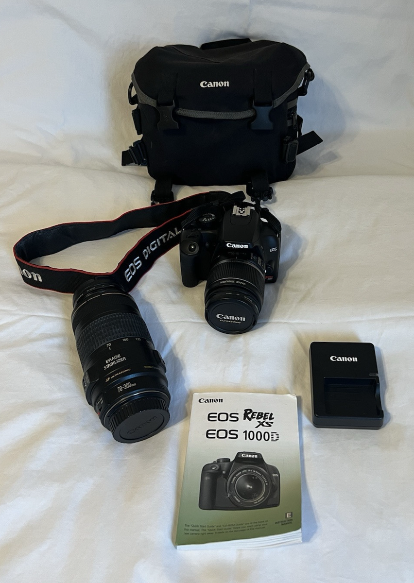 Canon EOS Rebel xs 1000d Camera 18-55mm 70-300mm Zoom Lens Perfect 