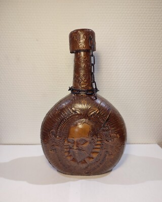 Lederflasche, Karaffe mit Leder bezogen, Spanisch