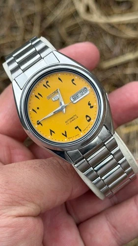 Vintage Seiko 5 Mens Automatic Watch 7009 Day/Date