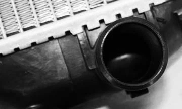 Radiador para 98-05 Lexus GS-300/98-00 GS400 V6/8 fila única 16400-46570 Foto 3 de 4