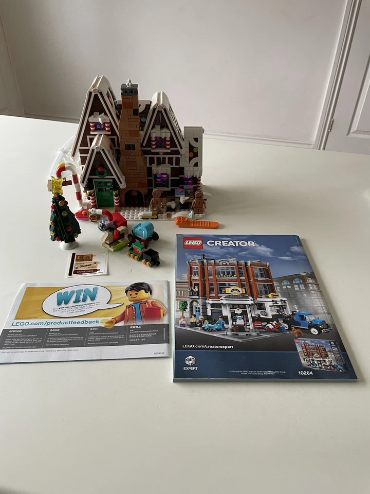 LEGO 10267 Gingerbread House, photo 2 of 5