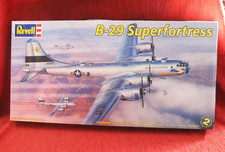 1:48 model kit Revell 85-5711 B-29 Superfortress Bomber USAF confezione originale
