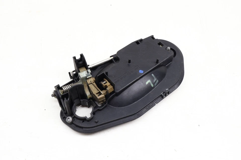 BMW 528I 2008-2010 - Soporte de manija de puerta exterior delantero izquierdo 7034451 Foto 2 de 4