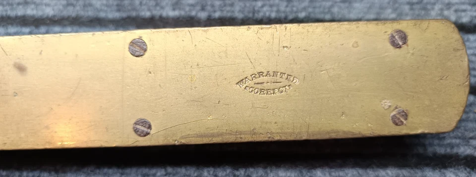 ANCIEN NIVEAU A BULLE EN LAITON ET BOIS - JOHN RABONE & SONS - BIRMINGHAM 1917 - Photo 4/4