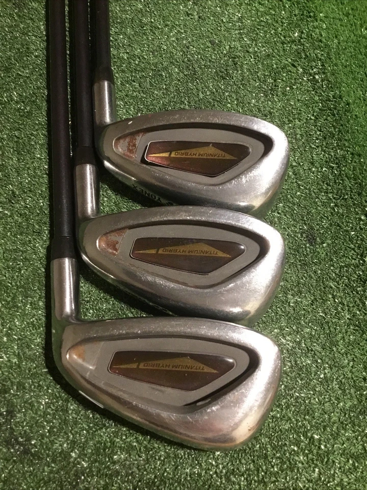 Yonex Ladies Titanium Hybrid Irons Set (7-PW-SW) Ultra Lightweight Graphite - Image 3 of 4