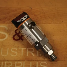 IFM/Efector PN2028 Pressure Sensor Switch, 20-30 VDC - USED