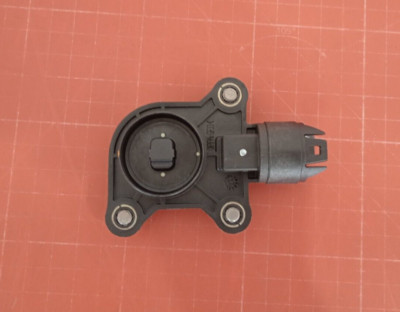 Continental Variable-Timing-Eccentric-Shaft Sensor 7524879-09 _0.05_5