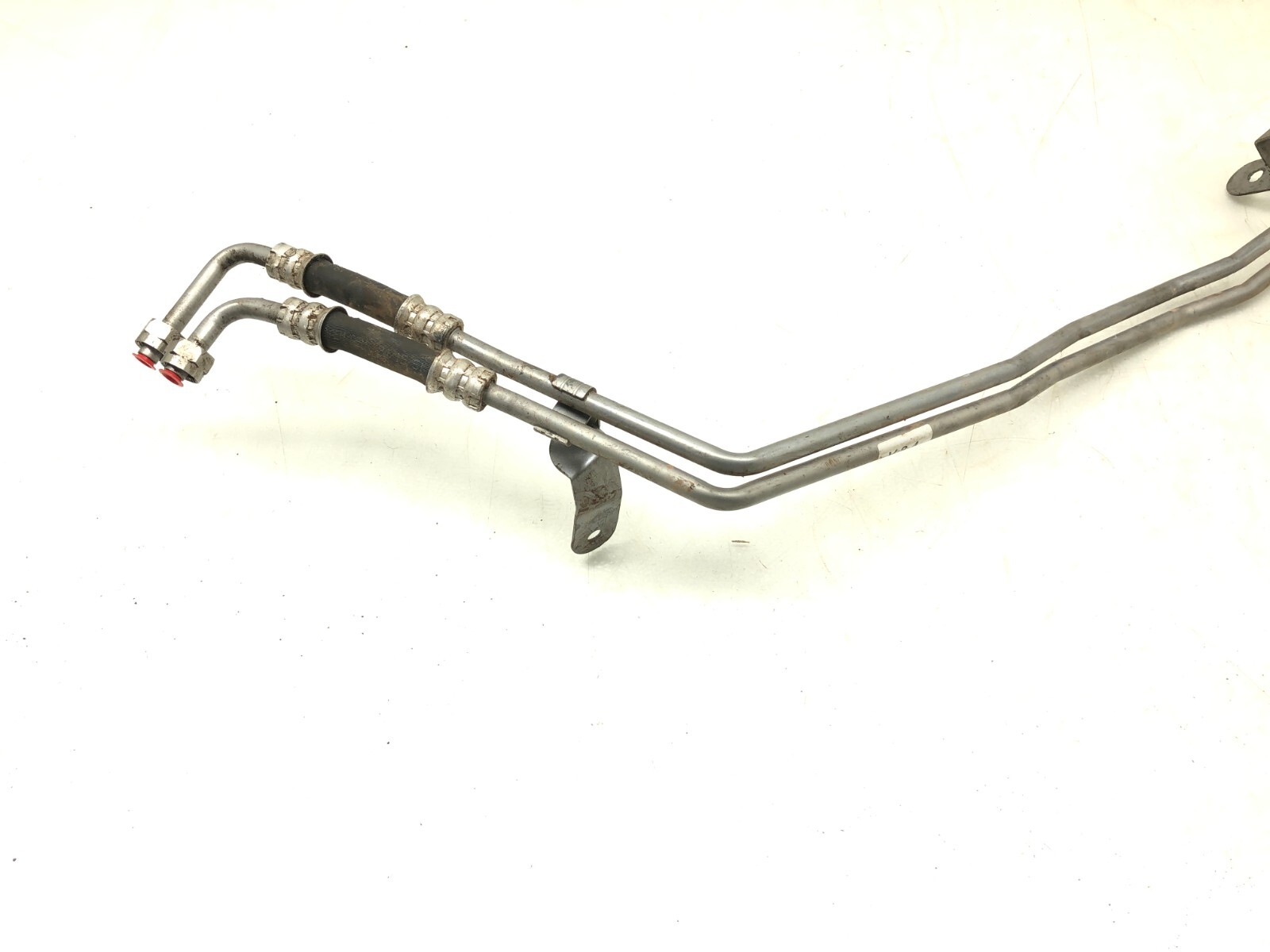2014-2018 BENTLEY FLYING SPUR 4.0L V8 FRONT DIFFERENTIAL OIL PIPE LINE SET OEM.