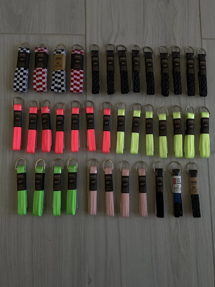 Furgonetas Off The Wall 28”, 36”, 45" tablero de ajedrez, cordones de un color PAQUETE 35 piezas Foto 3 de 4