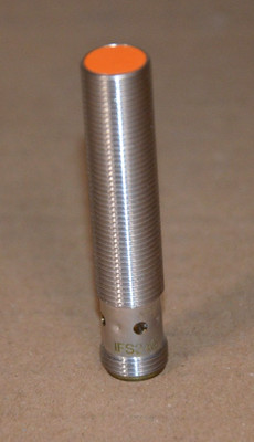 IFM IFS240 Induktiver Sensor