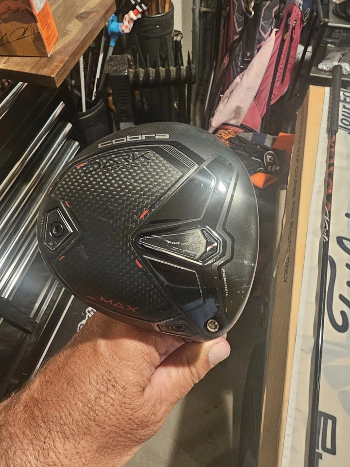 Driver Cobra Darkspeed Max 10,5*. Eje flexible regular Kalia con eje rígido Linq Foto 2 de 4