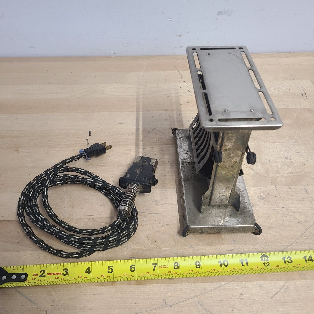 EARLY 1900's UNIVERSAL TOASTER BY LANDERS FRARY & CLARK NEW