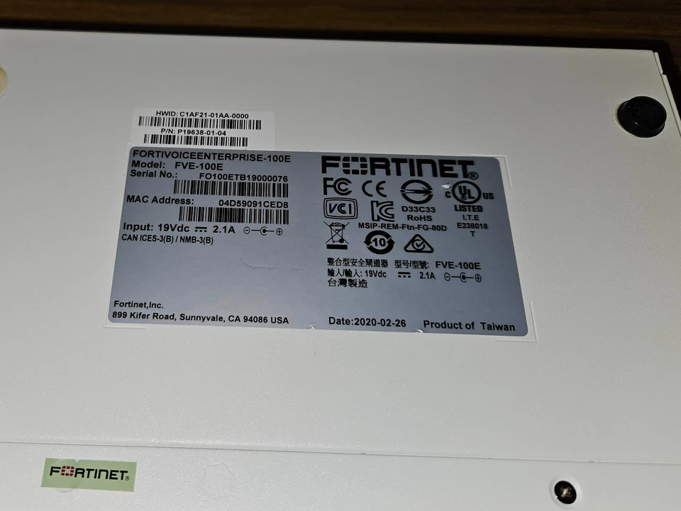 Fortinet Fortivoice Enterprise 100e VOIP FVE-100E - Power Supply Included - Image 3 of 3