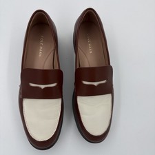 Women s New Cole Haan Gwendolyn Penny Loafers Sz 8.5 Brown Ivory Preppy
