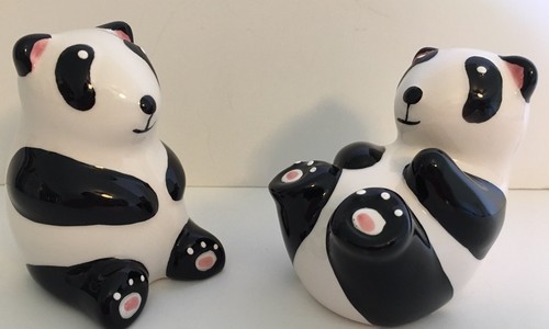 CERAMIC PLAYFUL PANDAS  SALT & PEPPER SHAKERS BY TAG BLACK AND WHITE BEARS - Picture 1 of 6