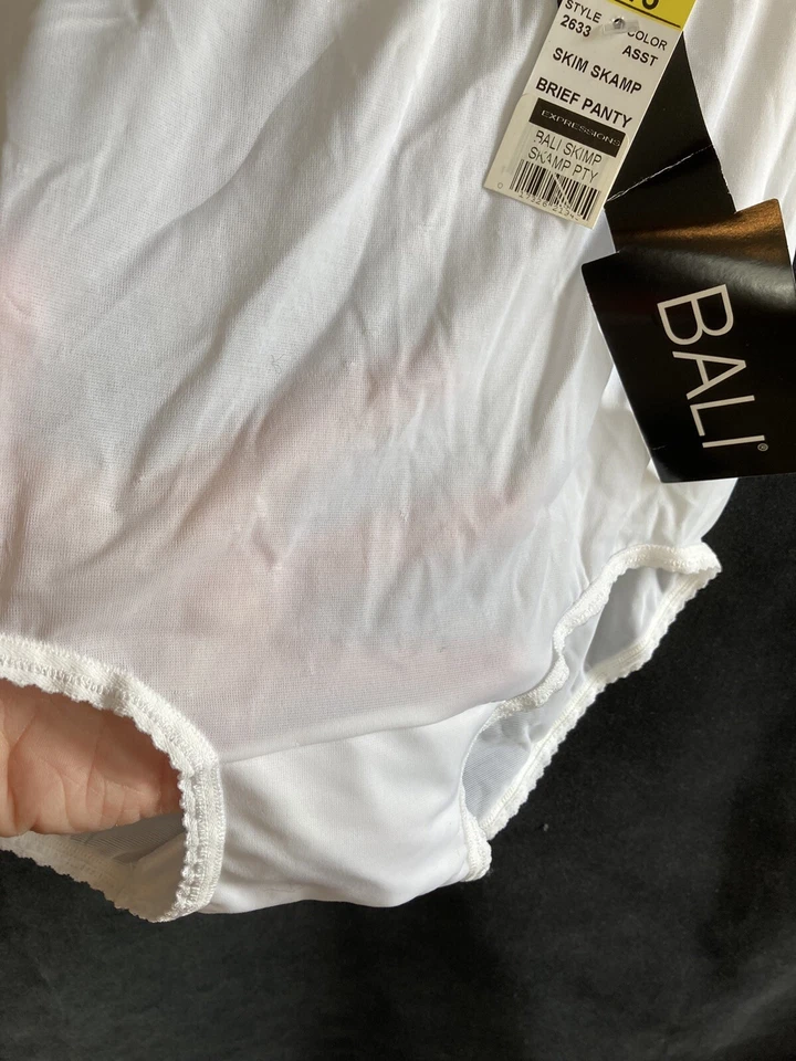 NWT Bali Skimp Scamp Briefs #2633 Panties White M 6 Nylon Sissy  - Image 4 of 4