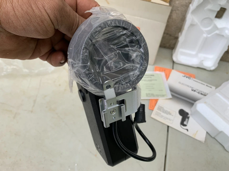 NEW JVC VF-C509U Electronic View Finder With Box & factory papers Made In Japan - Image 3 of 4