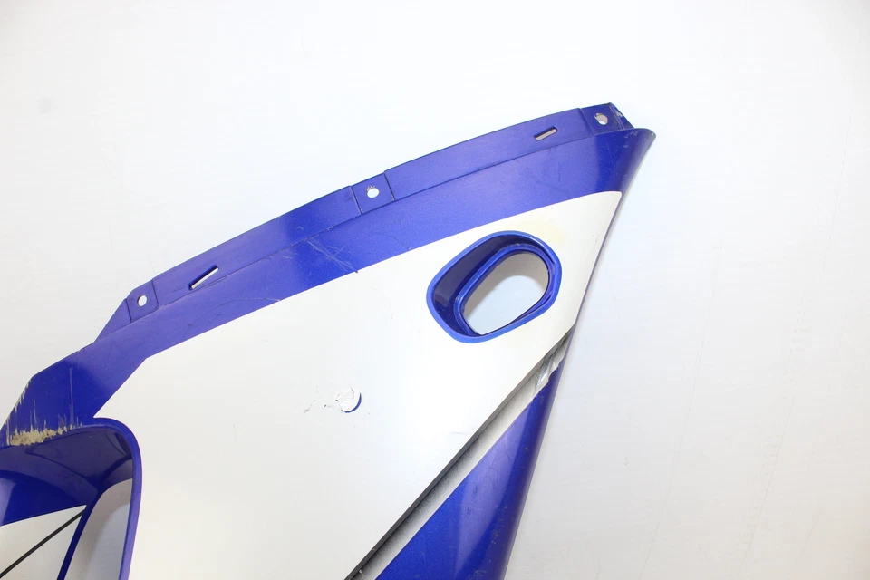 1999 YAMAHA YZF R6 RIGHT LOWER MID UPPER SIDE FAIRING COWL  5EB-Y283V-20-P1 - Imagem 2 de 4