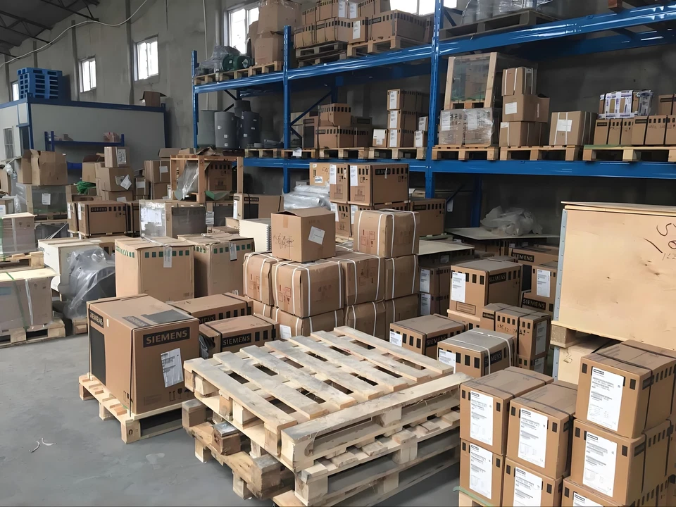 Siemens 6SN1123-1AB00-0BA1 PLC - Image 2 of 3