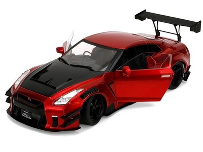 NISSAN GT-R (R35) LIBERTY WALK 2.0 RHD RED 1/18 DIECAST MODEL BY