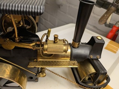 Wilesco Dampfwalze Old Smoky D366 Messing/Schwarz Sammlung