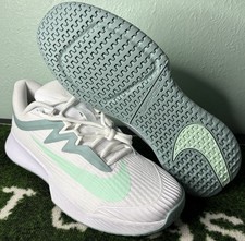 US Women  s 11 - NikeCourt Air Zoom Vapor Pro 3 HC  White Cannon Mint Foam  