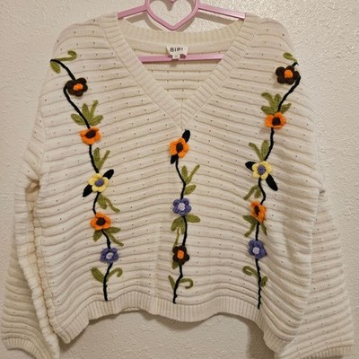 BiBi XL Cream V-Neck Sweater with Floral Embroidery