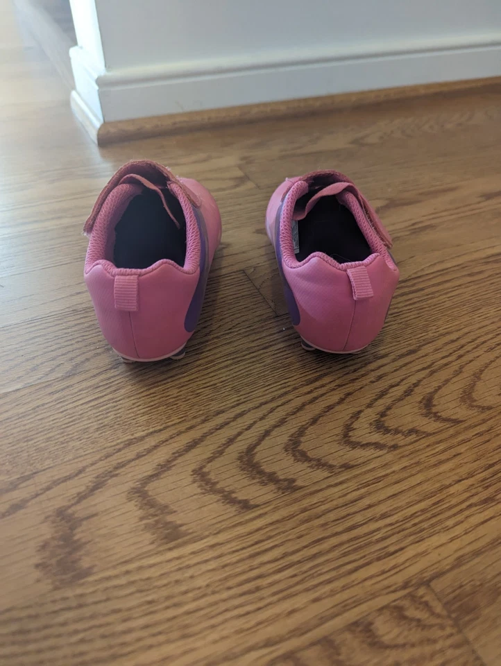 Botines de softbol Carter's niñas pequeñas talla 9 ropa deportiva de béisbol Foto 3 de 4