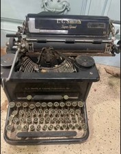 LC Smith Corona 11 Antique Manual Typewriter  thumbnail