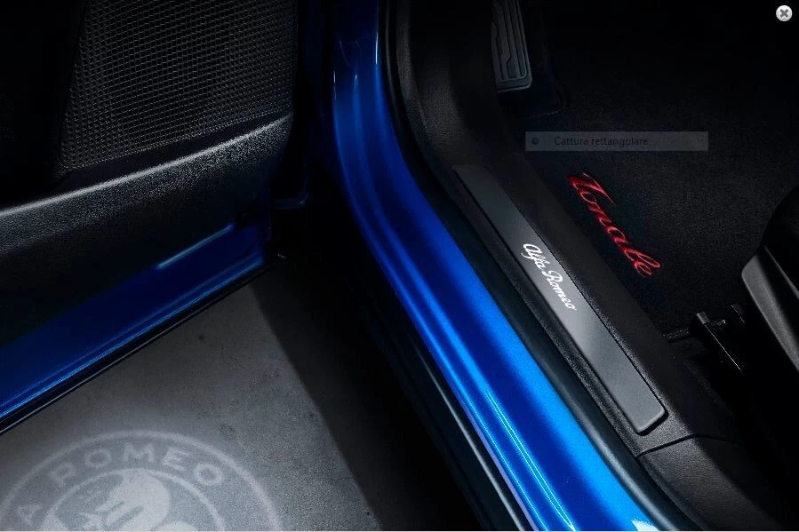 MOPAR BATTITACCO ILLUMINATO COLORE TITANIO ALFA ROMEO TONALE ORIGINALE 50290630