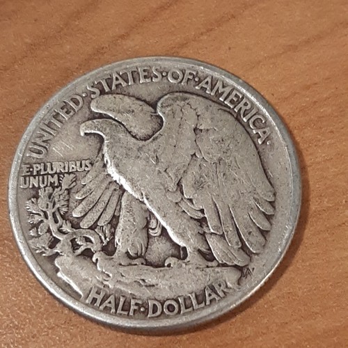 Moneda de plata Walking Liberty de medio dólar de 1/2 1942 P Philadelphia Mint 50C KM#142 - Imagen 5 de 16