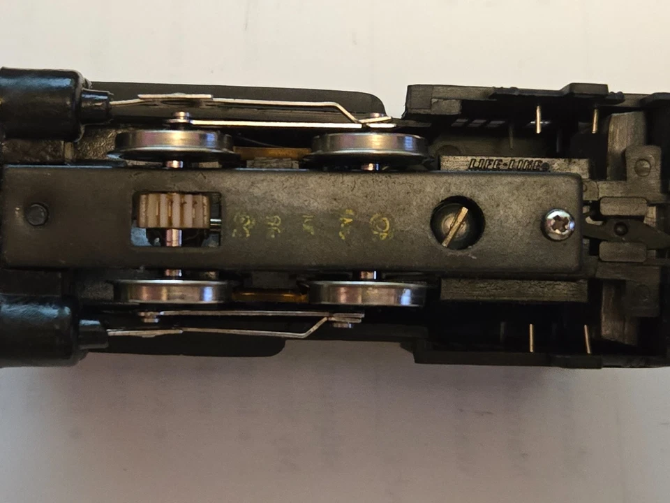 Life-Like HO Scale Model R.R. Steam Locomotive A.T. & S.F. Small/Black BRB - Image 3 of 4