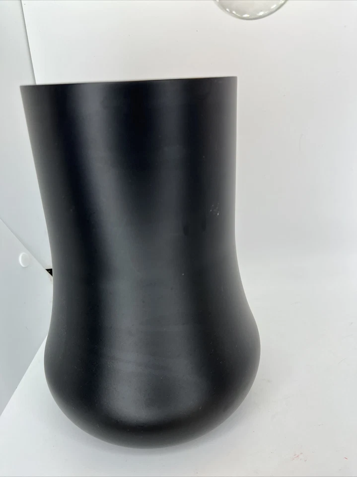 "Candelabro de metal negro con pilar elevado IKEA de 7,5"" de alto - Halloween" Foto 3 de 4