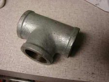 Waxman Galvanized 1" Tee pipe