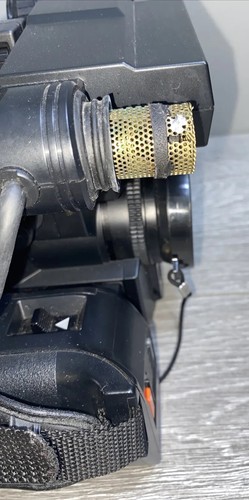 General Electric Camcorder 1CVM5080E - As Is With Carrying Case Untested Extras - Picture 5 of 13