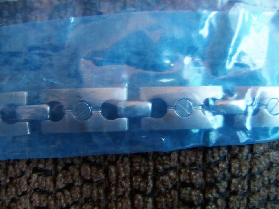 EDWARD MIRELL TITANIUM BRACELET, 8.5 INCHES IN LENGTH Brand New! - Image 3 of 4