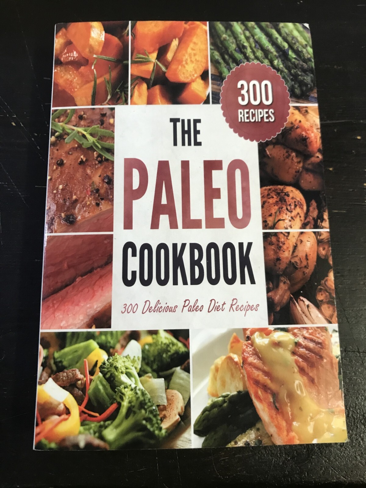 The Paleo Cookbook: 300 Delicious Paleo Diet Recipes [Black & White Edition]