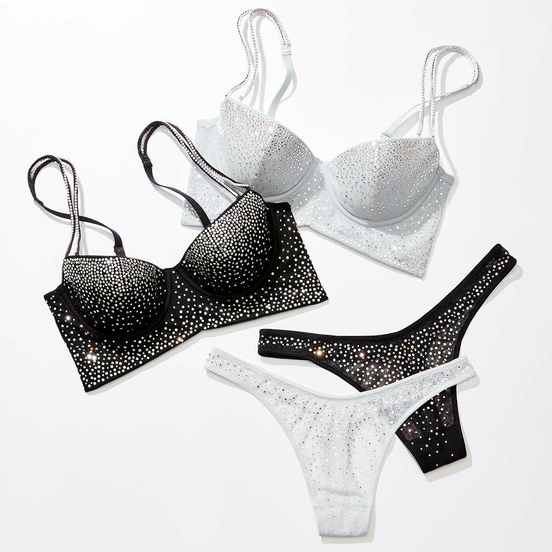New Victoria&apos;s Secret Fashion Show NYC 2018 Swarovski Fantasy bra balconet Demi