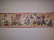 HYDRANGEA & LILACS & PRESSED LEAVES GARDEN PREPASTED WALLPAPER BORDER DW30173