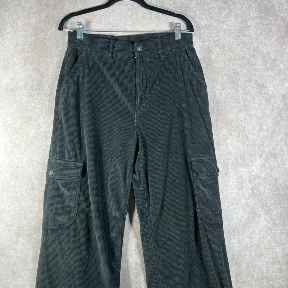 AMERICAN EAGLE Womens Size 8 Super High Rise Baggy Wide Leg Cargo Corduroy Pant - Image 2 of 4