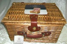 New Picnic Time Wine Cheese Board Glasses Woven Willow Picnic Basket 205-19-300