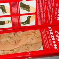New Capezio Dance Shoes Nude Beige Size P 4/5 Fizzion Feel the Floor Modern