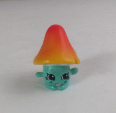 Moose Shopkins Season 4 Fruit & Veg Milly Mushroom