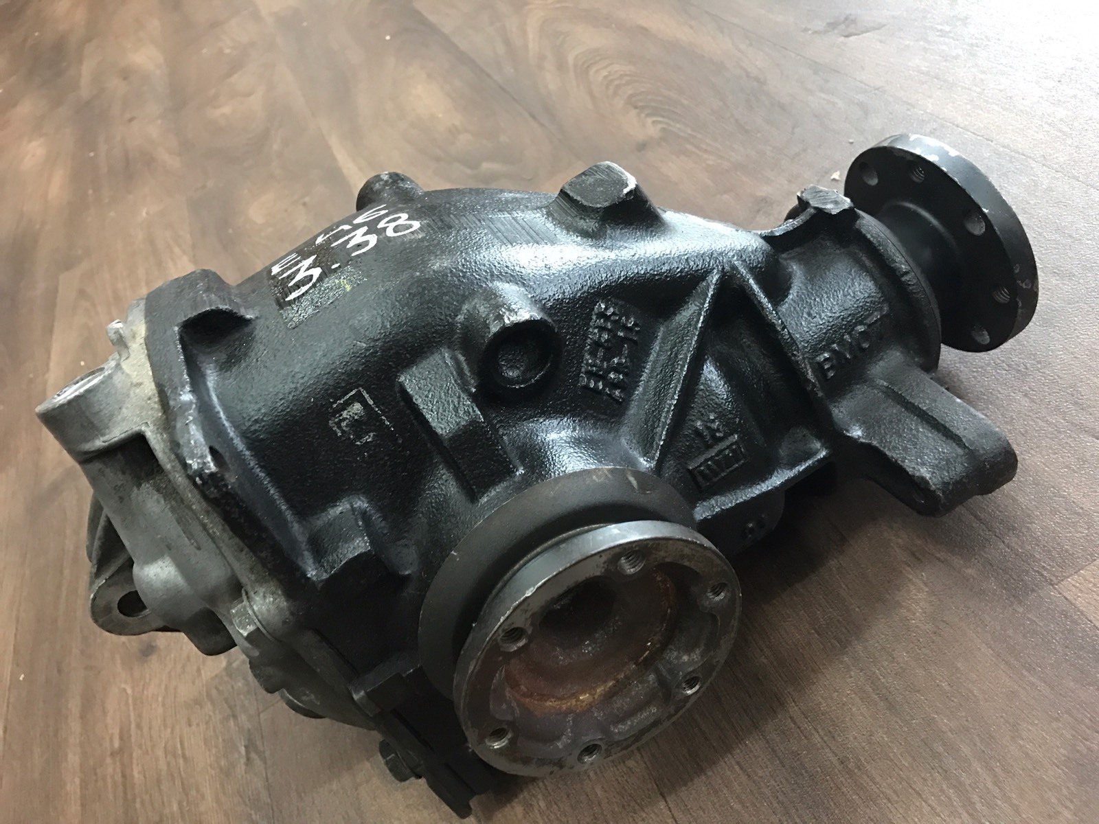 BMW E46 3 98-01 320i 125KW Differential Rear Axle Differential 