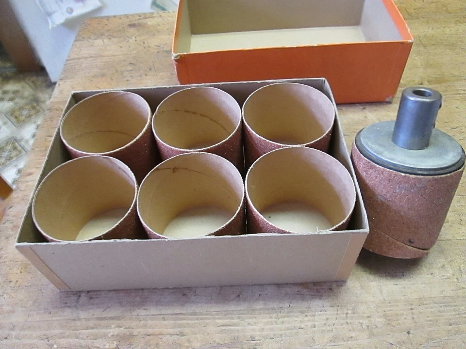 Vintage NOS Delta 3" x 3" Sanding Sleeves No. 831 with Delta Drum - Image 3 of 4