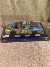 JEFF GORDON #24 DUPONT  LOONEY TUNES 2002 CHEVY MONTE CARLO 1/24 Diecast NIB