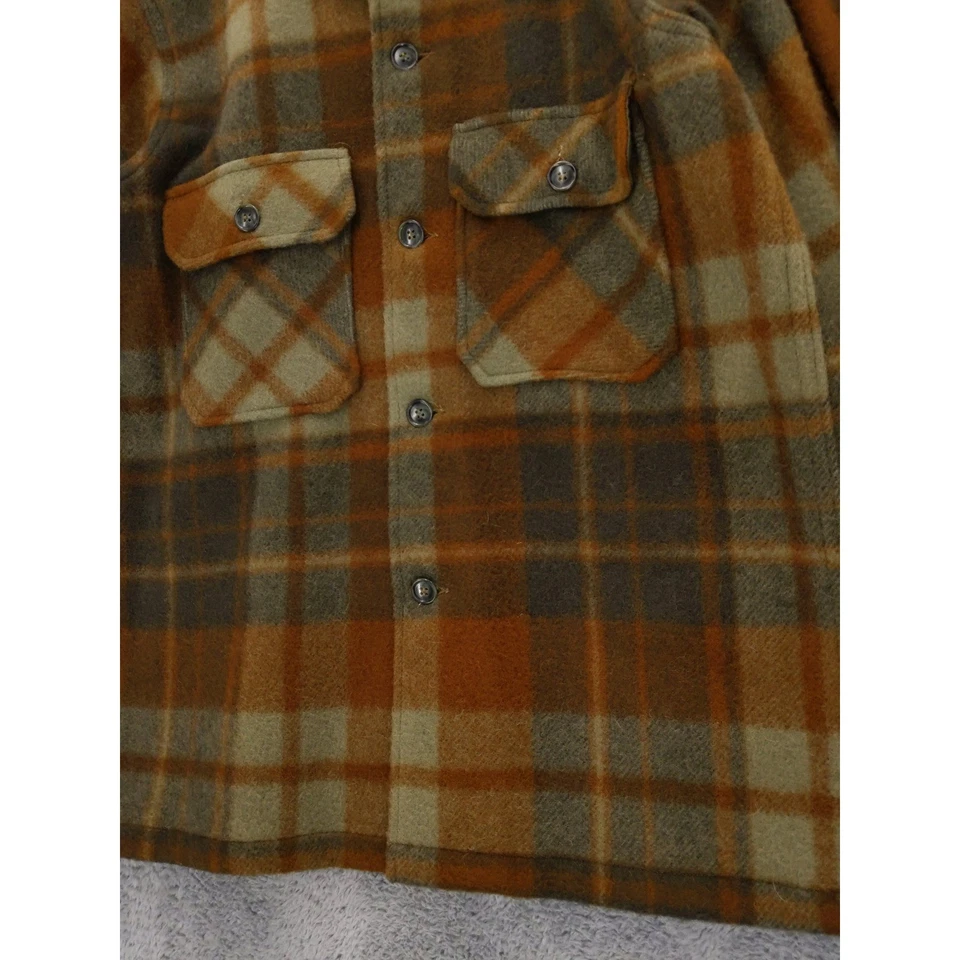 vtg 60s Woolrich Plaid Wool Shirt Jacket Size 40 L Lumberjack Heritage Hunting - Image 4 of 4